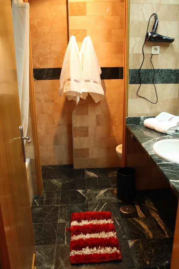 San Esteban de Pravia Hotel Kerala מראה חיצוני תמונה